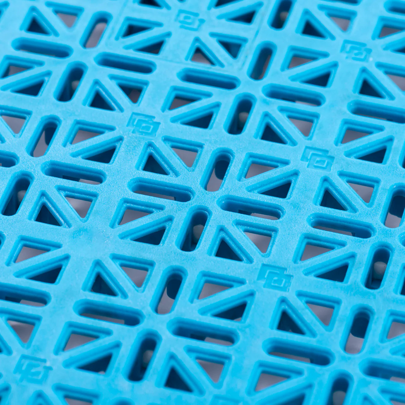 Elastic Court Tiles