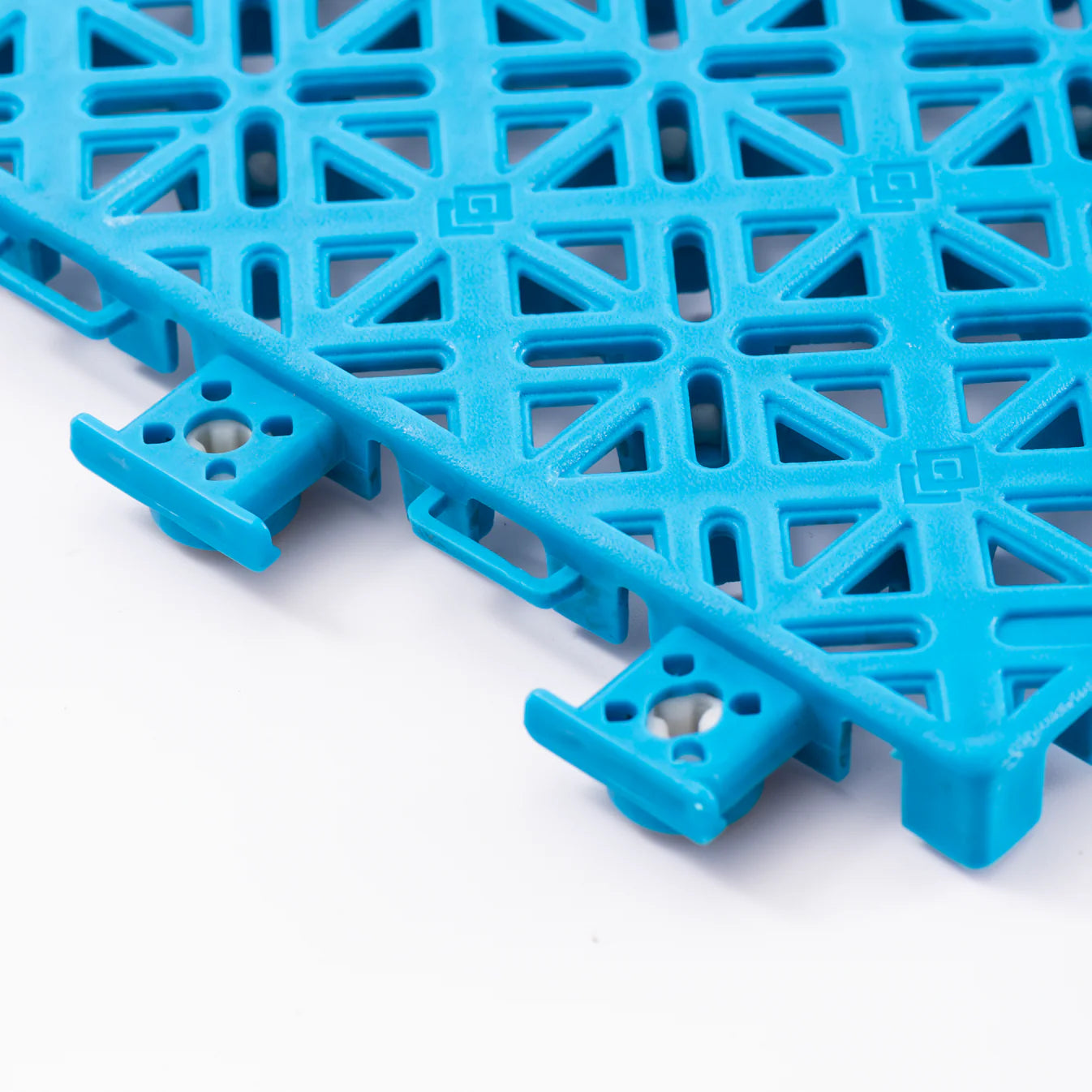 Elastic Court Tiles